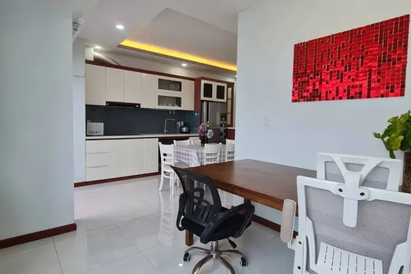 Квартира, 2 спальни · 90 м² 9
