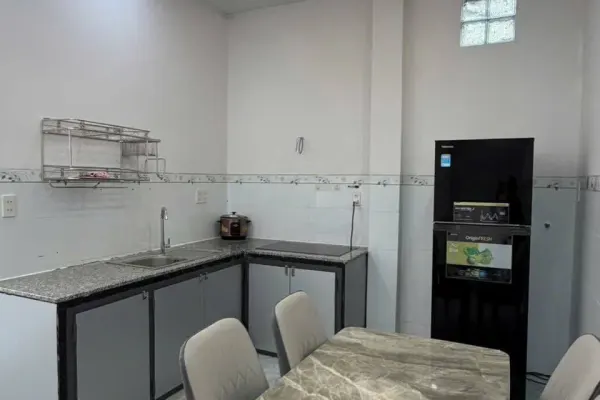 Дом, 3 спальни · 200 м² 2