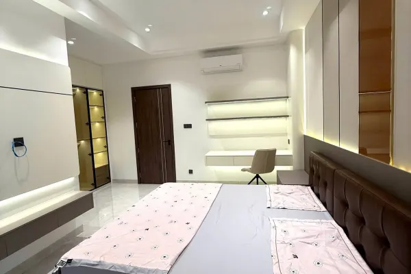 Вилла, 3 спальни · 270 м² 3