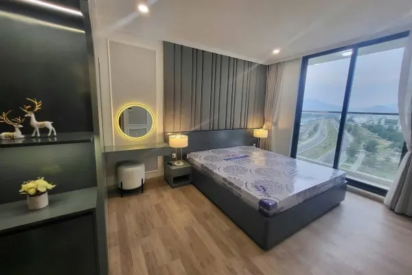 Квартира, 2 спальни · 75 м² 2