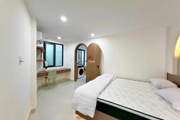Квартира, 2 спальни · 77 м²
