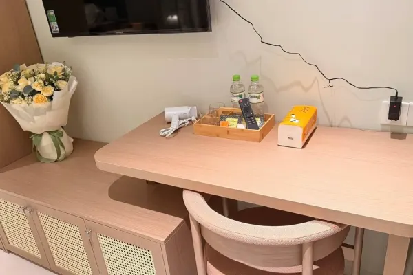 Квартира, 1 спальня · 42 м² 8