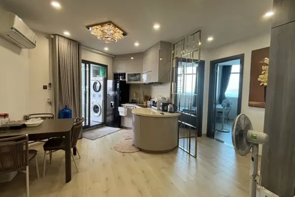 Квартира, 2 спальни · 76 м² 6