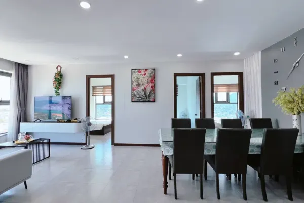 Квартира, 3 спальни · 90 м² 4