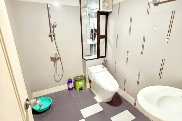 Дом, 5 спален · 250 м² 3