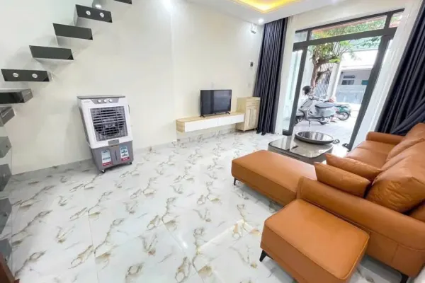 Дом, 2 спальни · 130 м² 2