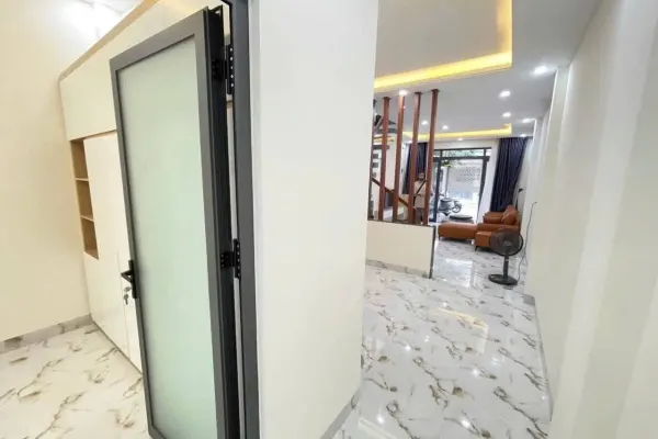 Дом, 2 спальни · 130 м² 4