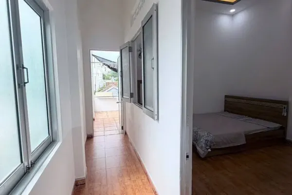 Дом, 3 спальни · 200 м² 2