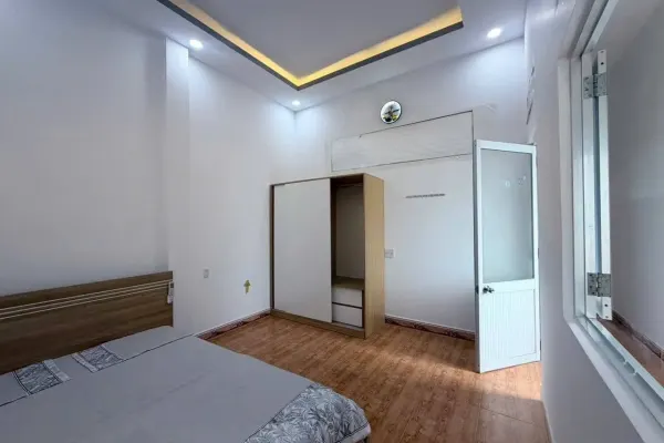 Дом, 3 спальни · 200 м² 5