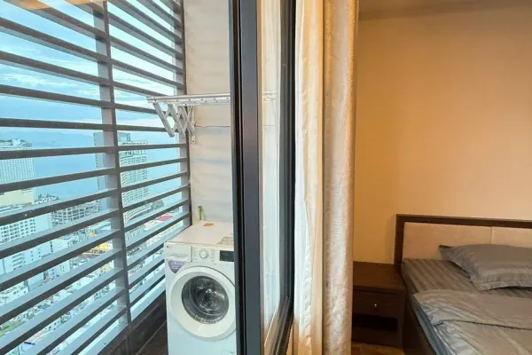 Квартира, 2 спальни · 61 м² 9
