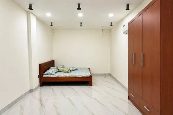Квартира, 2 спальни · 70 м² 2