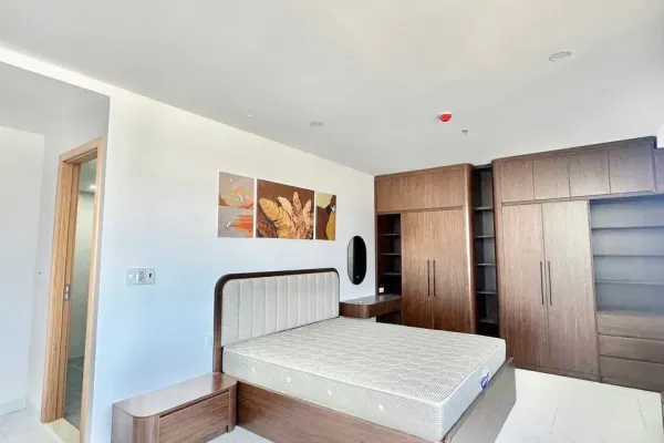 Квартира, 3 спальни · 100 м² 9