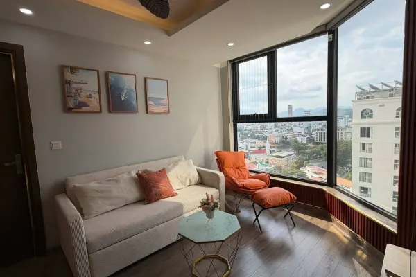 Квартира, 2 спальни · 60 м² 2