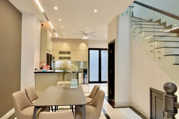 House, 3 спальни 2