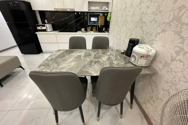 Квартира, 2 спальни · 65 м² 5