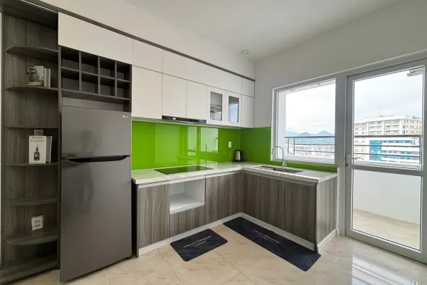 Квартира, 2 спальни · 78 м² 3