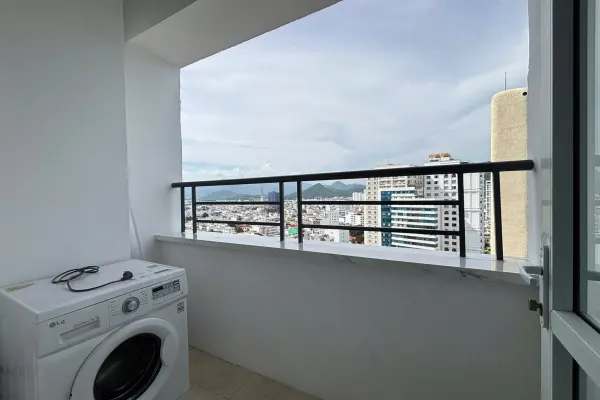 Квартира, 2 спальни · 78 м² 4