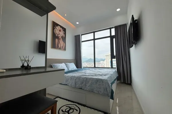 Квартира, 2 спальни · 78 м² 8