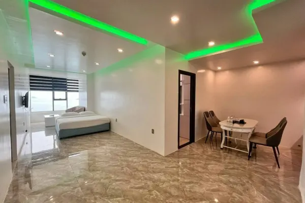Квартира, 2 спальни · 75 м² 2