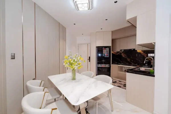 Квартира, 2 спальни · 76 м²