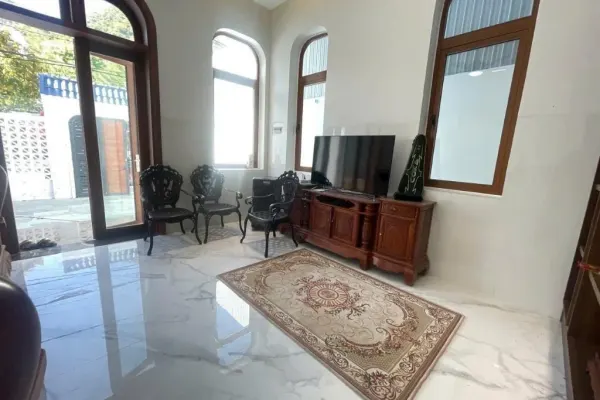 Дом, 2 спальни · 137.6 м²
