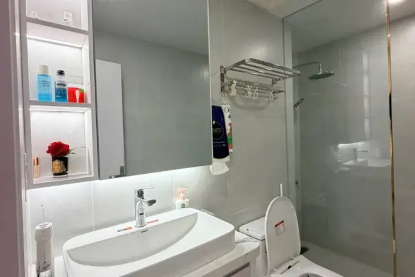 Квартира, 2 спальни · 79 м² 3