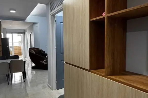 Квартира, 2 спальни · 68 м² 4