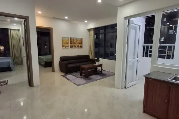 Квартира, 2 спальни · 70 м²