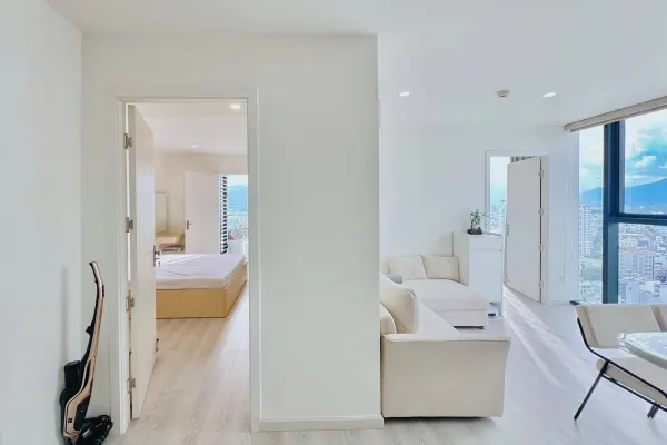 Квартира, 2 спальни · 70 м² 3