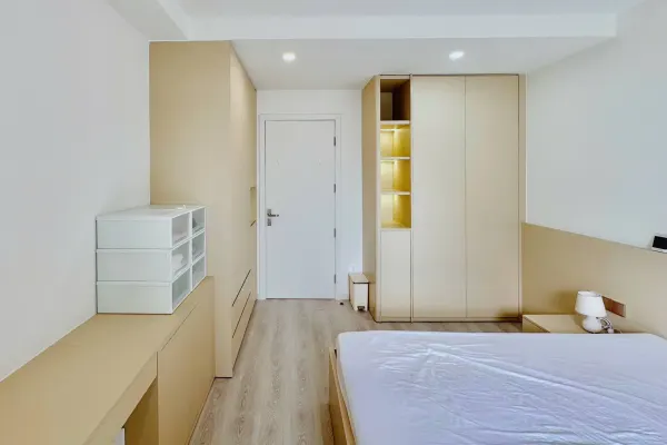 Квартира, 2 спальни · 70 м² 10