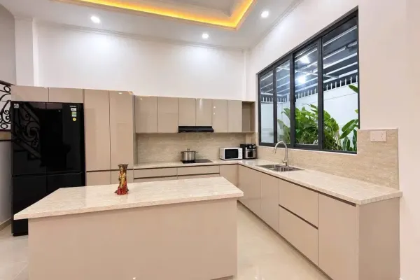 Вилла, 5 спален · 240 м² 4