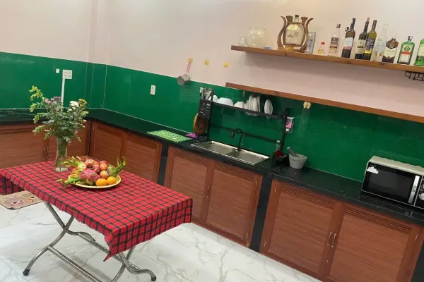 Дом, 3 спальни · 200 м² 5