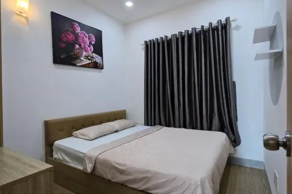 Apartment 4