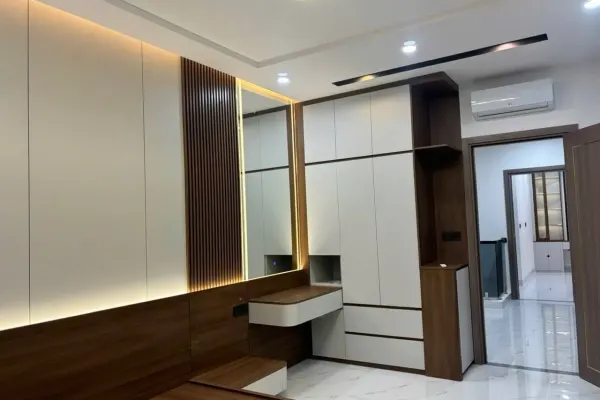 Дом, 4 спальни · 75 м² 4