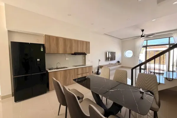 Дом, 3 спальни · 158.5 м² 5