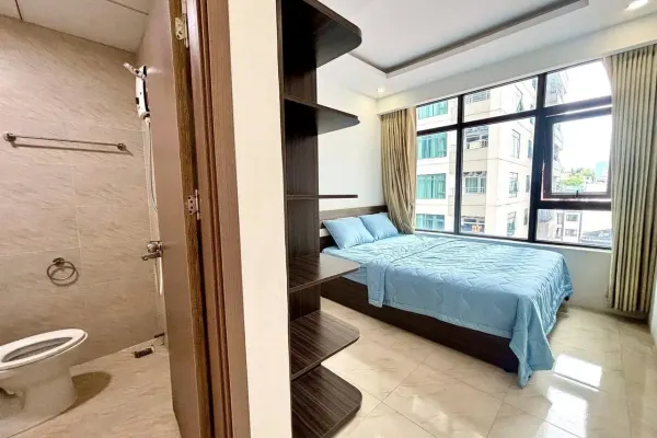 Квартира, 2 спальни · 70 м² 8