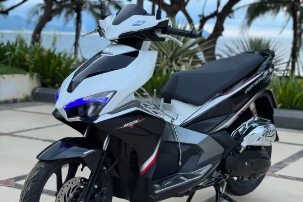 Honda PCX 125 V2 3