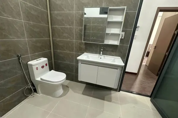 Дом, 4 спальни · 179 м² 4
