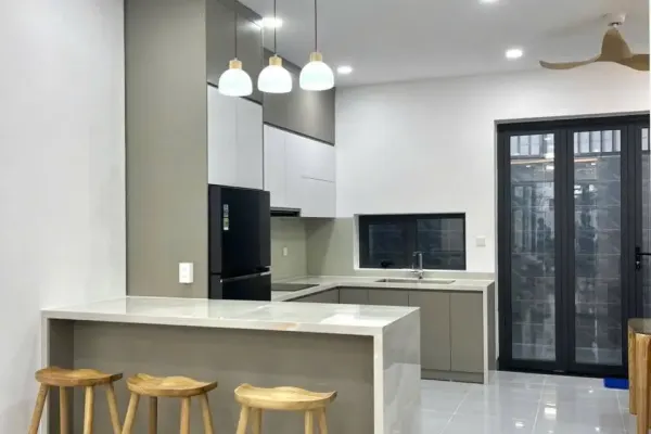 Вилла, 3 спальни · 270 м²