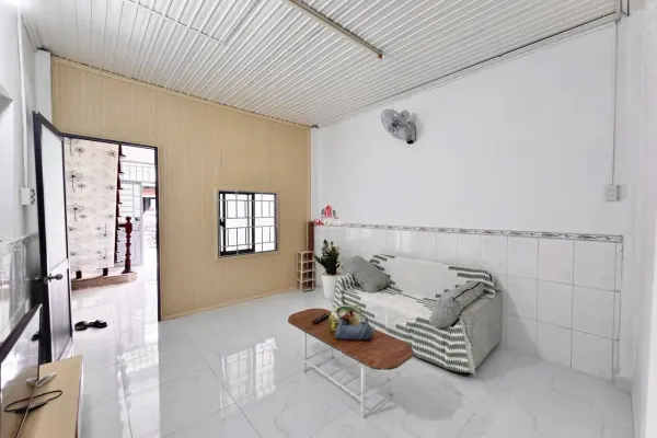 Квартира, 1 спальня · 120 м² 8