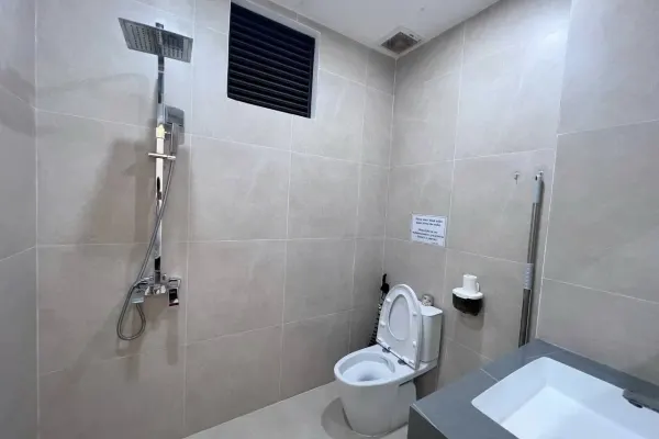 Квартира, 2 спальни · 100 м²