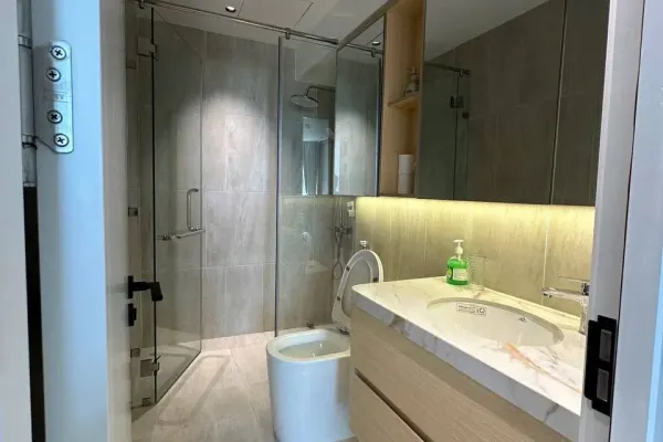 Квартира, 2 спальни · 70 м² 10