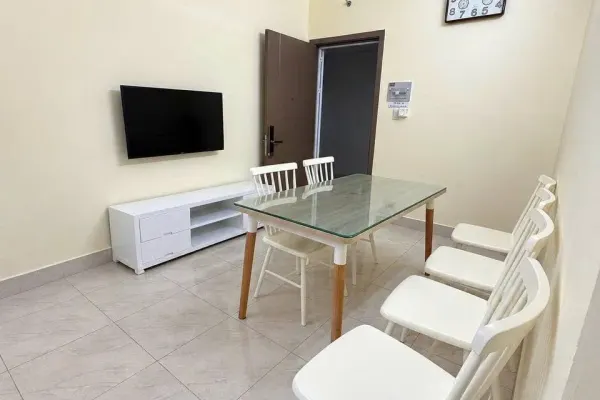 Квартира, 2 спальни · 69 м² 3