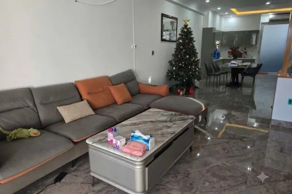 Дом, 3 спальни · 270 м² 2