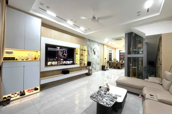 Дом, 3 спальни · 350 м² 7
