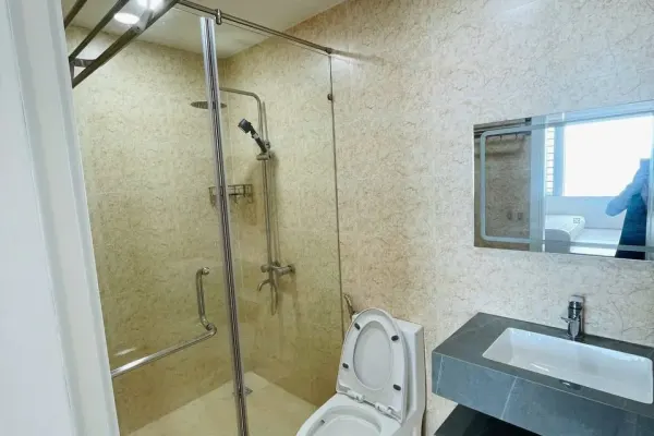 Квартира, 2 спальни · 70 м² 6