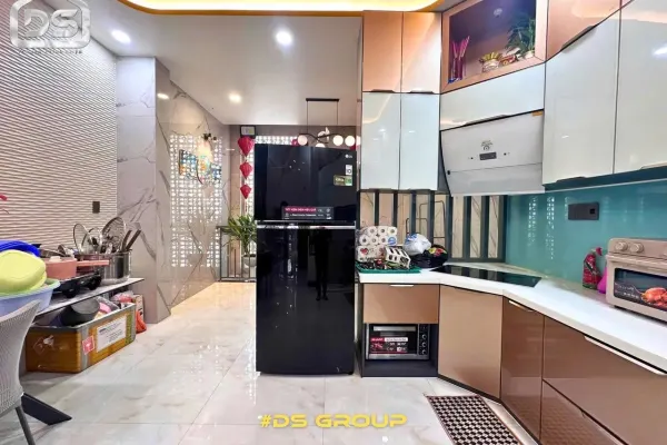 Квартира, 1 спальня · 80 м²