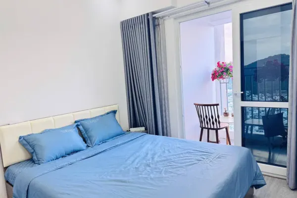 Квартира, 2 спальни · 94 м² 8