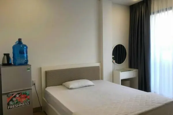 Apartment 5