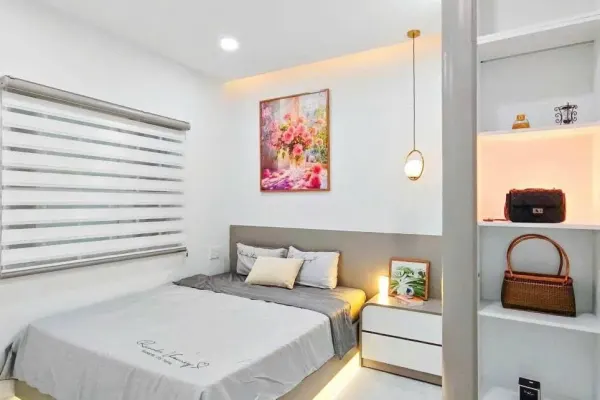 Квартира, 2 спальни · 70 м² 10